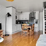 Sparkling Modern House In Kista - Close To City